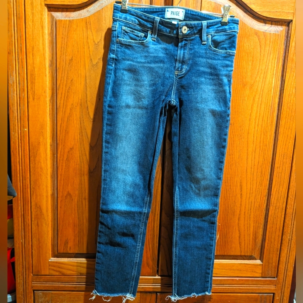 Paige 27 Skyline Skinny Crop raw hem medium blue stonewash denim jeans‎